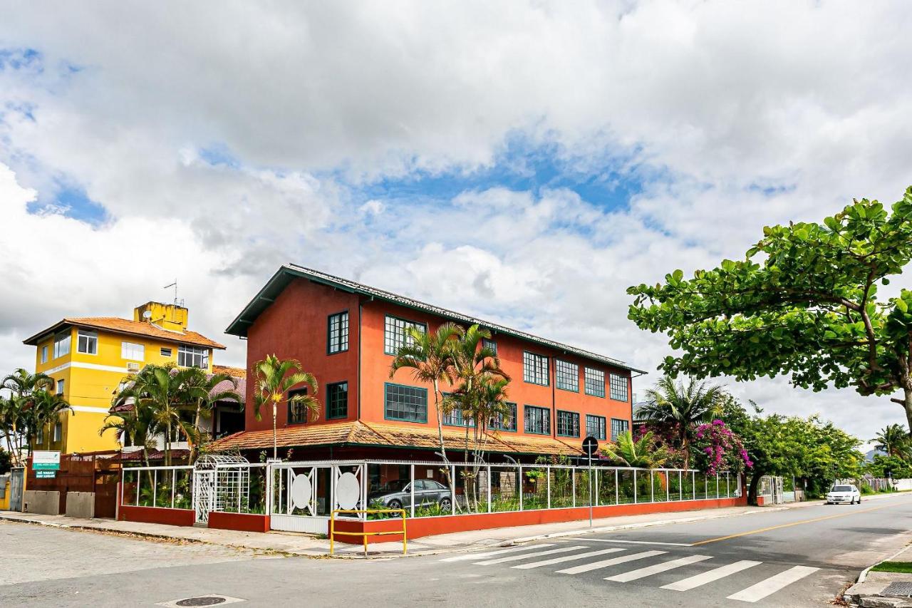 Studios Duplos E Individuais 450M Da Praia Rai Florianopolis Exterior photo